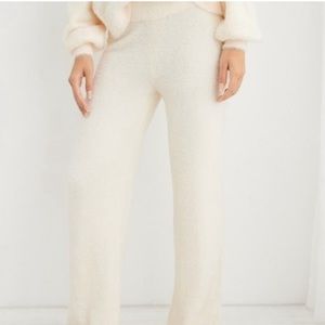 Aerie Cream Cashmere Leggings